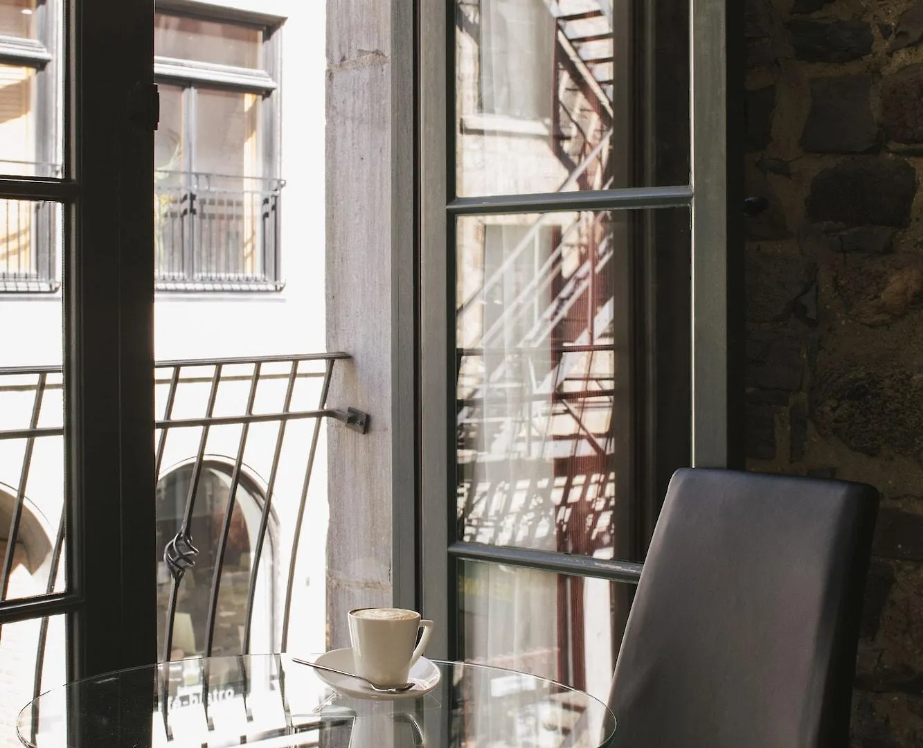Le Petit Hotel Vieux-Montreal - Saint-Paul By Gray Collection