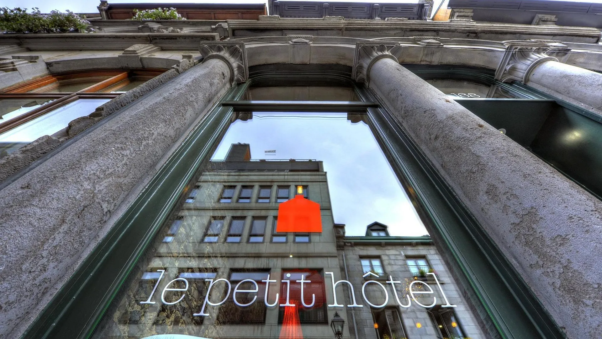 Le Petit Hotel Vieux-Montreal - Saint-Paul By Gray Collection
