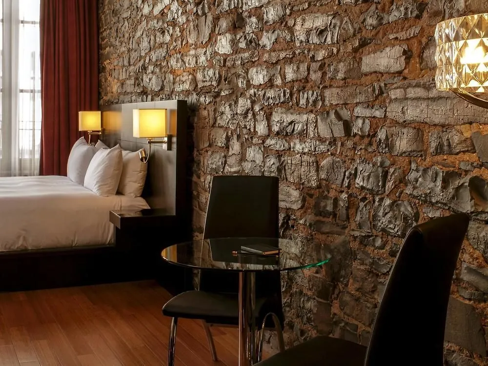 Le Petit Hotel Vieux-Montreal - Saint-Paul By Gray Collection 3*,
