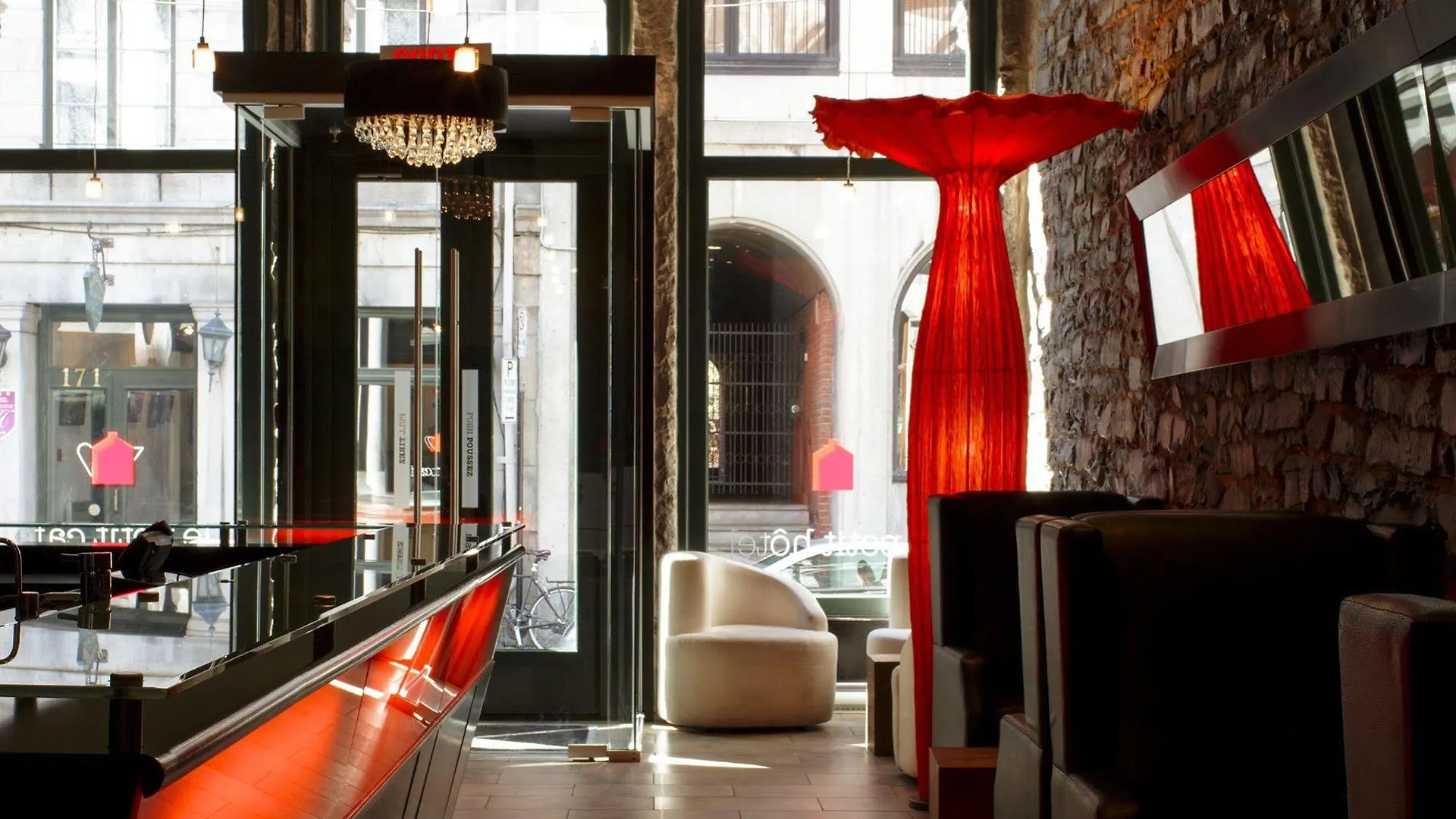 Le Petit Hotel Vieux-Montreal - Saint-Paul By Gray Collection Canadá
